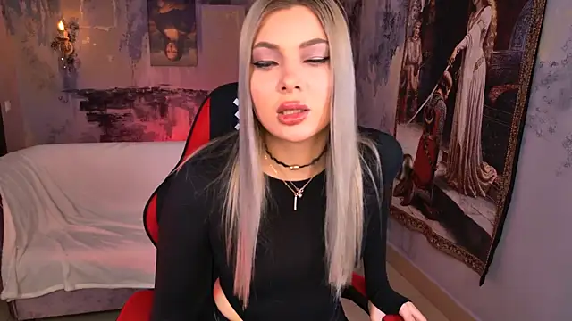 HyileyClark online show from 03/20/26, 09:36