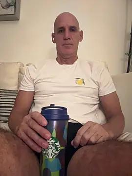 Elosoo online show from 03/15/26, 09:37