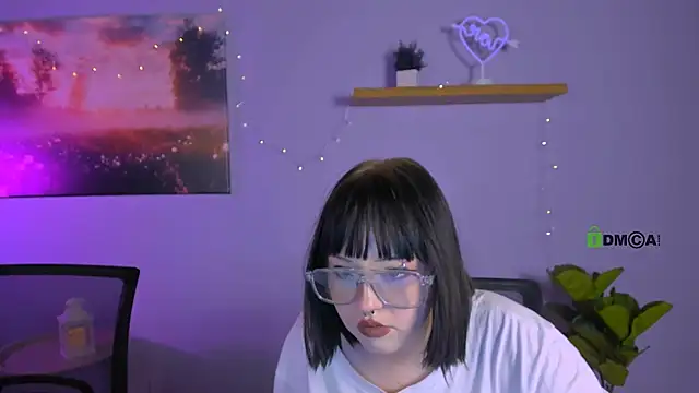 mira cool  online show from 12/14/25, 12:38