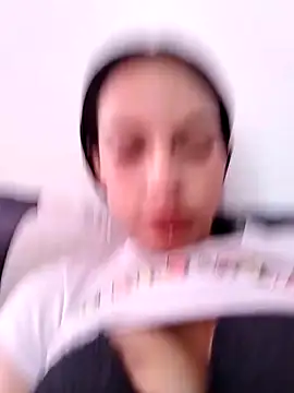 Amarantaa swet online show from 12/16/25, 02:33