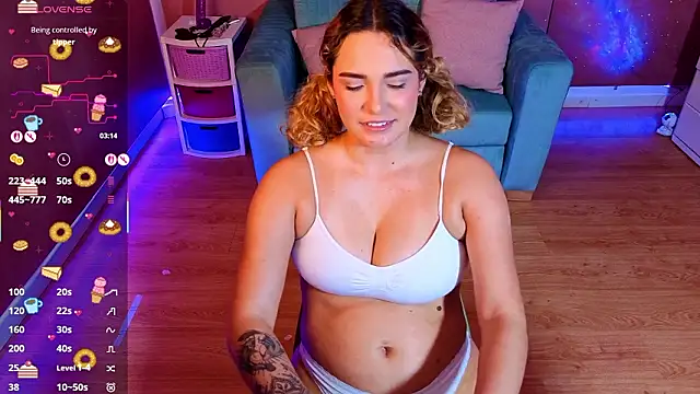 AdharaWo online show from 01/31/26, 07:11