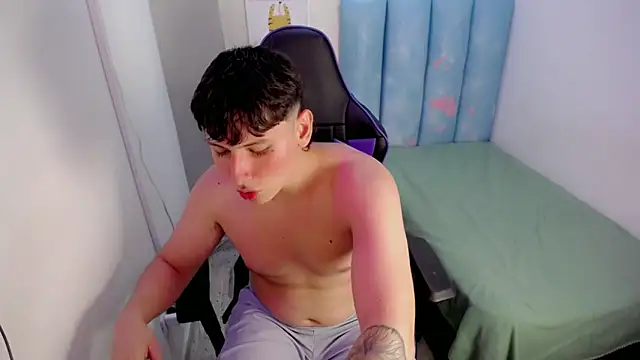 d moneyy  online show from 12/05/25, 08:27