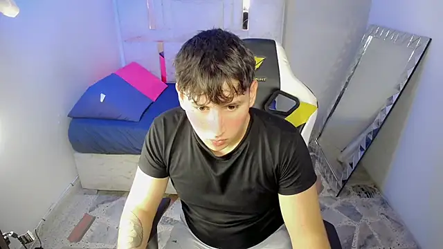 d moneyy  online show from 12/23/25, 03:26