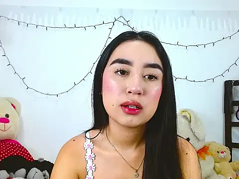 SiennaLorens online show from 01/13/26, 01:16