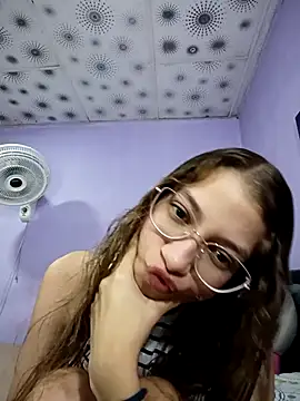 Vanneskk online show from 12/14/25, 02:22