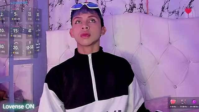 Snapshot of Prince_Apolo chatting on 12/05/25, 08:49 Prince Apolo online show from 12/05/25, 08:49