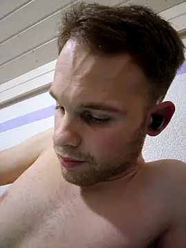 Snapshot of Patrick862001 chatting on 11/28/25, 08:33 Patrick862001 online show from 11/28/25, 08:33