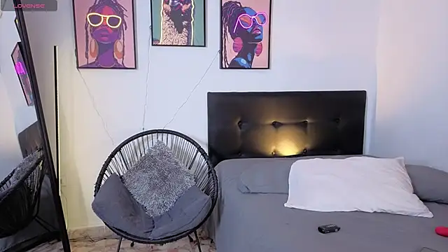 Samanta Smith01 online show from 02/26/26, 12:26