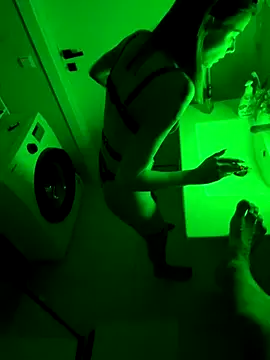 martme69 online show from 12/21/25, 04:19