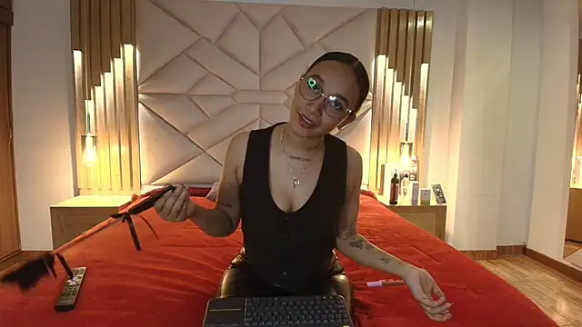 coraline vera online show from 02/09/26, 07:40