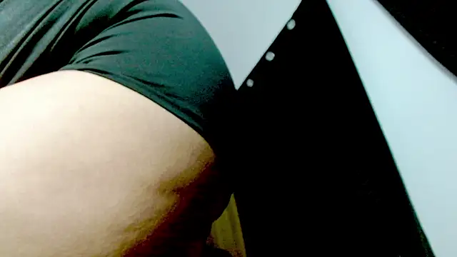 X-Shanell online show from 04/18/26, 04:27