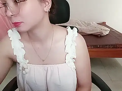 BabyDoll1999 online show from 05/28/26, 02:42
