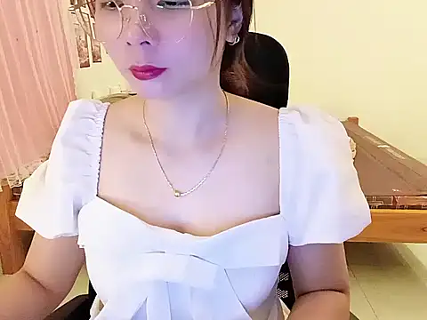 BabyDoll1999 online show from 06/05/26, 12:22