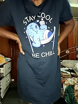 sopna845 online show from 11/28/25, 04:48