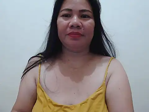 hottiemama69 online show from 11/29/25, 07:28