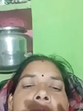 Snapshot of sema_sexx chatting on 12/17/25, 02:34 sema sexx online show from 12/17/25, 02:34