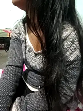 Zoyaa-Zubair online show from 02/16/26, 08:49