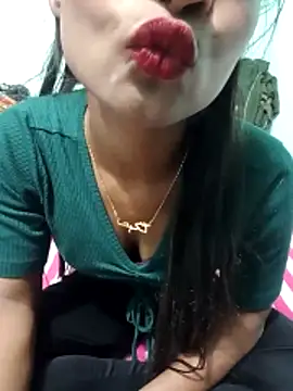 Zoyaa-Zubair online show from 02/25/26, 06:17