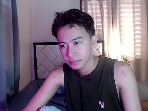 asiantwink0000 online show from 02/17/26, 05:15