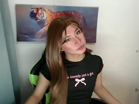 asiantwink0000 online show from 04/21/26, 06:34