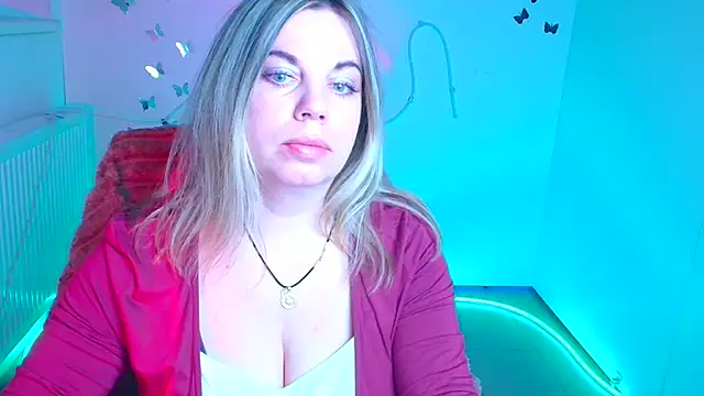 Amanda Swannn online show from 04/23/26, 12:04