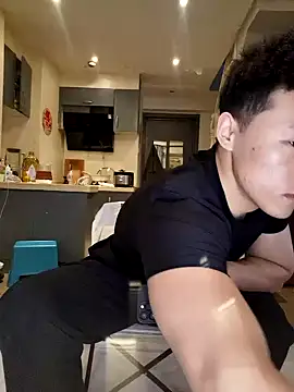 Snapshot of day-18 chatting on 03/15/26, 02:45 day-18 online show from 03/15/26, 02:45