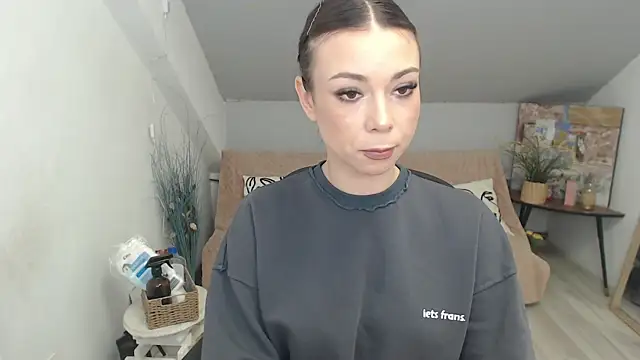 MayaWill online show from 12/03/25, 12:47