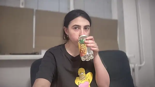 Aphr0ditee online show from 04/23/26, 04:09