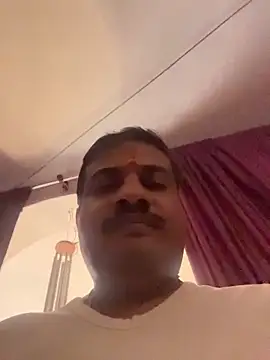 Saxymood1111 online show from 03/05/26, 10:44