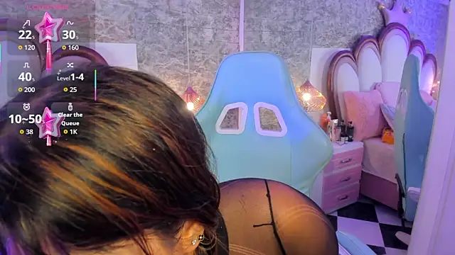 MoliBunny online show from 04/10/26, 03:23