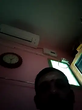 Snapshot of smgrtamil chatting on 12/01/25, 07:46 smgrtamil online show from 12/01/25, 07:46