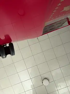 Mia fiire online show from 04/19/26, 08:11