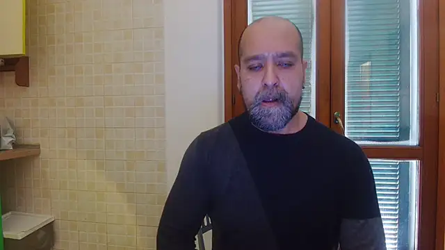 AMIRDIB2025 online show from 04/13/26, 01:49