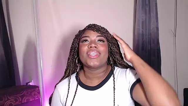 GraceMaaceey online show from 03/25/26, 02:50