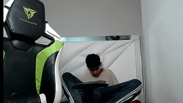 Lil babyyy  online show from 12/20/25, 03:35