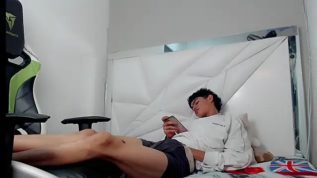 Lil babyyy  online show from 12/22/25, 03:47