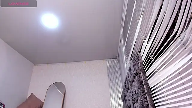 Brizza H033 online show from 04/23/26, 08:33