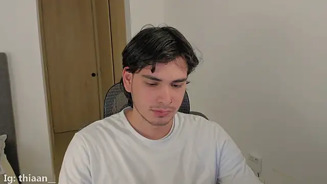 thiaann online show from 12/05/25, 02:42