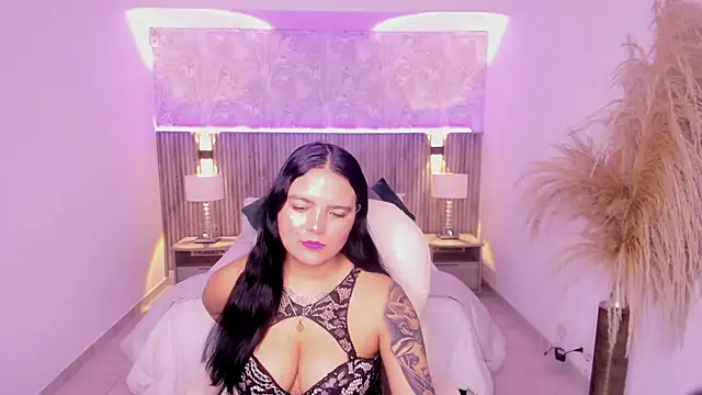 Allyson brown  online show from 12/14/25, 11:48