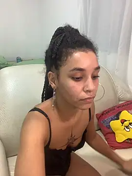 Lillith Bloom online show from 04/01/26, 08:06