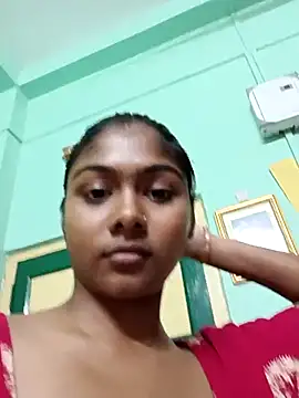 Cute diya023 online show from 03/18/26, 04:54