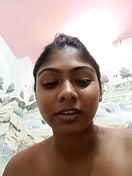 Cute diya023 online show from 04/17/26, 06:38