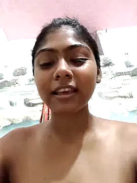 Cute diya023 online show from 04/23/26, 03:47