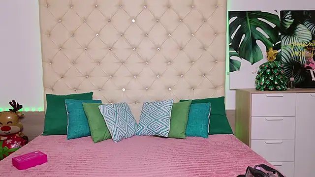 AVA MAXX online show from 01/15/26, 06:07