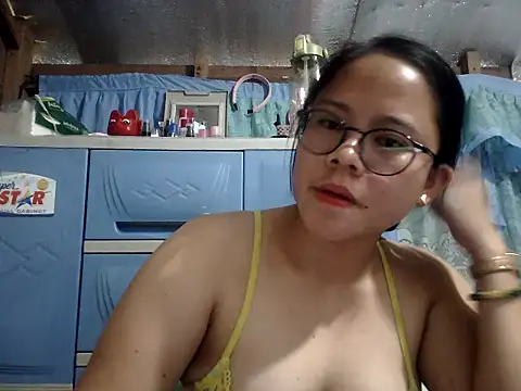 Snapshot of xxdreamgirl69 chatting on 07/24/26, 03:37 xxdreamgirl69 online show from 07/24/26, 03:37