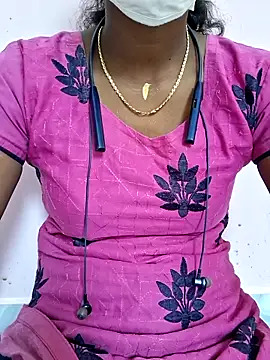 Snapshot of Tamil_Laksh chatting on 12/02/25, 04:51 Tamil Laksh online show from 12/02/25, 04:51