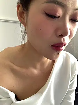 youyou-baby999 online show from 03/11/26, 03:56