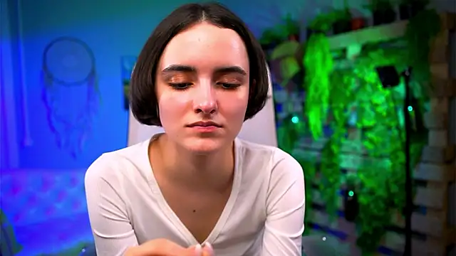 KateWillows online show from 03/02/26, 07:15