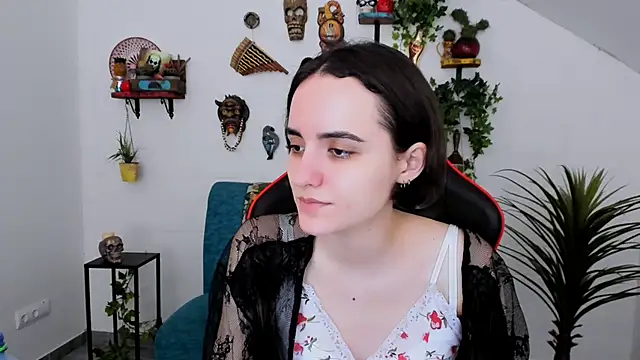 KateWillows online show from 03/12/26, 04:51