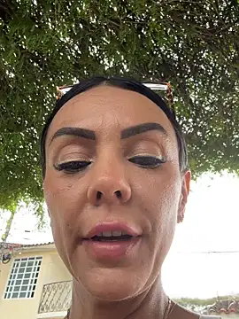 Snapshot of SofhiaTaylor chatting on 02/10/26, 08:02 SofhiaTaylor online show from 02/10/26, 08:02